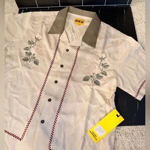 NWT GFTD Los Angeles 100% Tensel Button Down "Misery Loves Company"‎ Size Small
